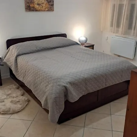 Maison Girondine 4 Personnes * Saint-Seurin-de-Bourg