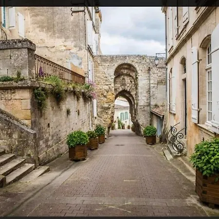 Maison Girondine 4 Personnes Saint-Seurin-de-Bourg