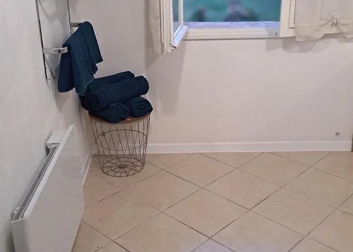 Vakantiehuis Maison Girondine 4 Personnes *